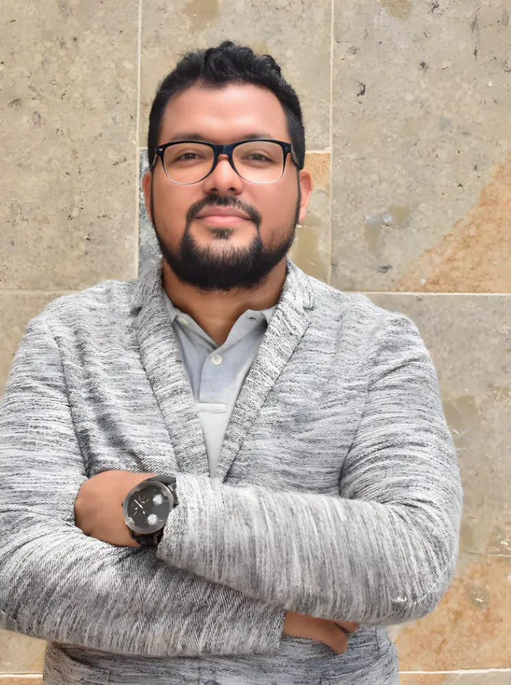Jefferson Bedoya — Director de Ventas Semillas Digitales